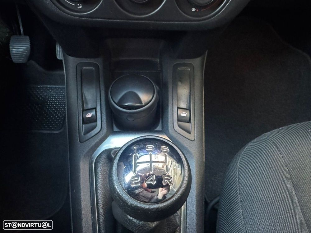 Citroën C-Elysée 1.6 HDi Seduction - 8