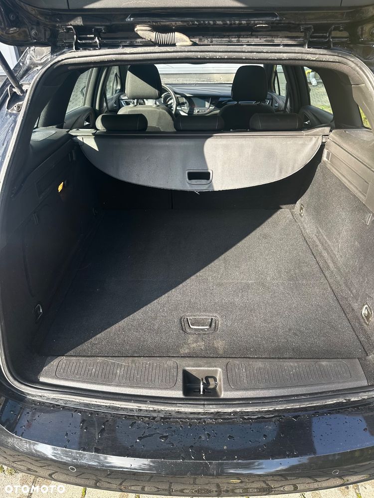 Opel Astra 1.6 CDTI Sport - 9