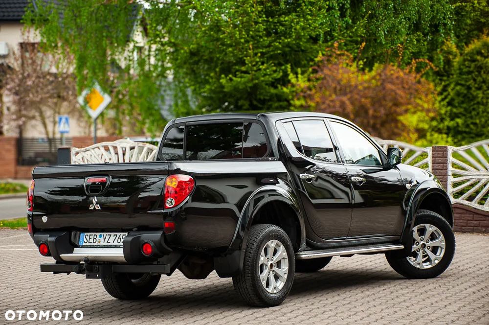 Mitsubishi L200 Pick Up 4x4 Intense Double Cab - 30