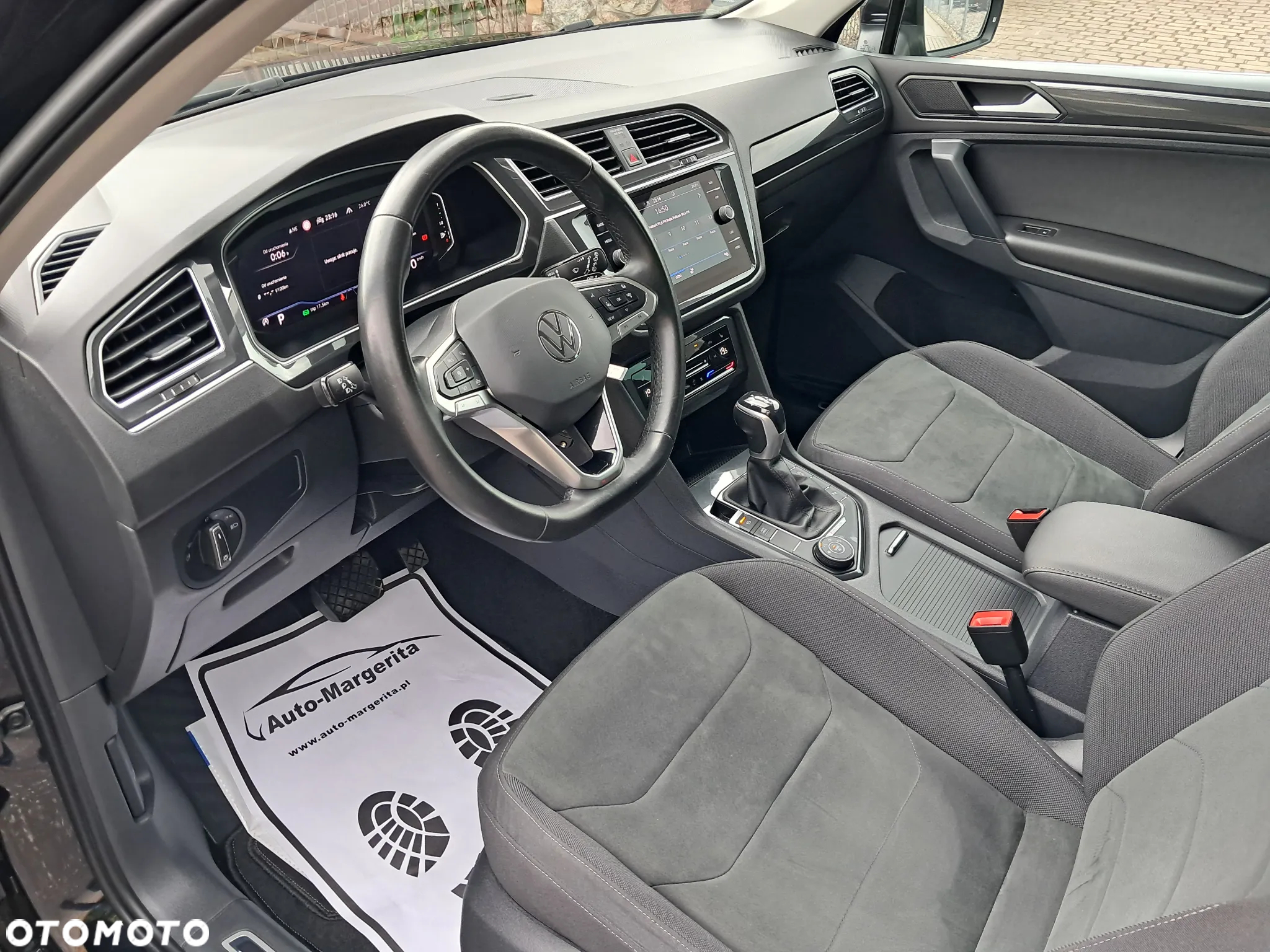 Volkswagen Tiguan 2.0 TDI SCR 4MOTION DSG Elegance - 15