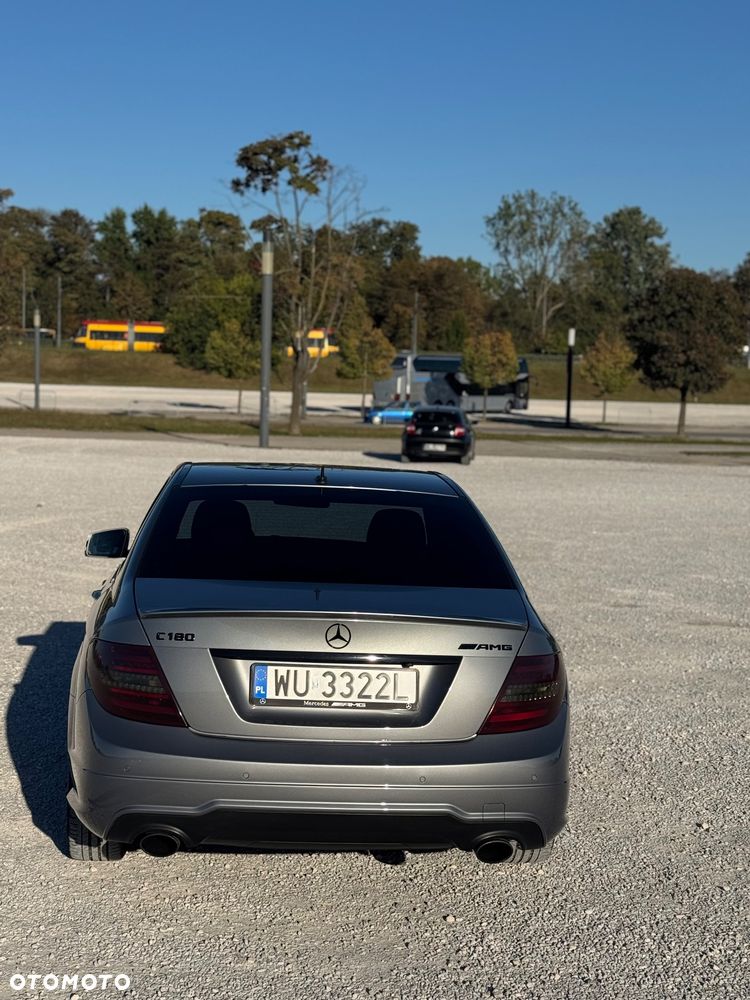 Mercedes-Benz Klasa C - 33