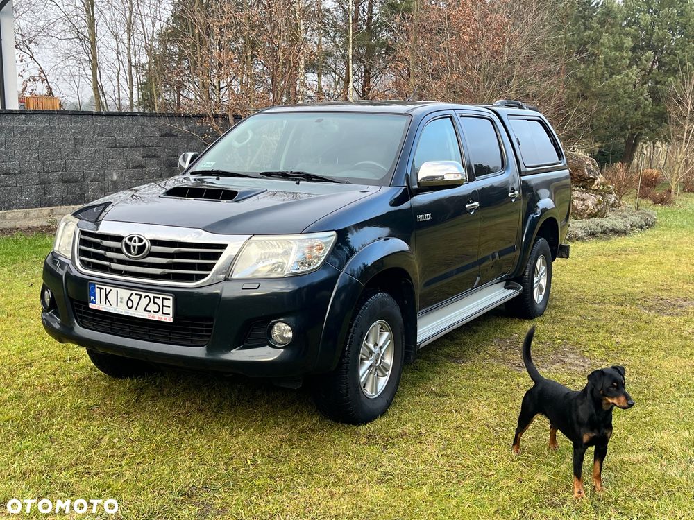 Toyota Hilux 4x4 Double Cab - 1