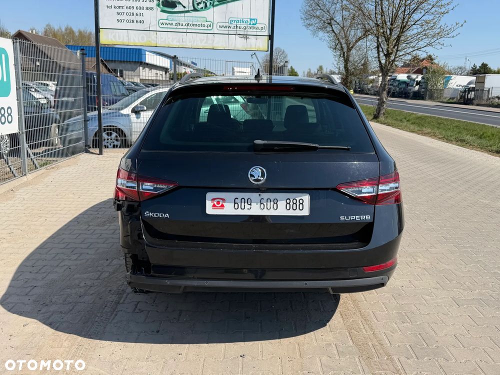 Skoda Superb 1.6 TDI GreenLine - 6