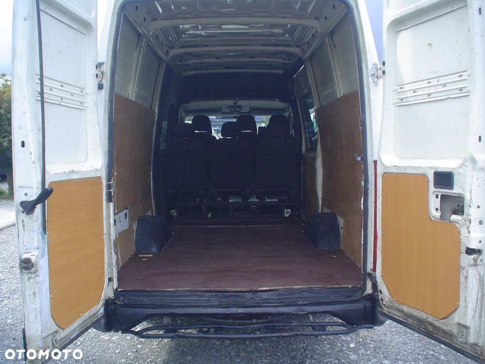 Iveco DAYLI - 10