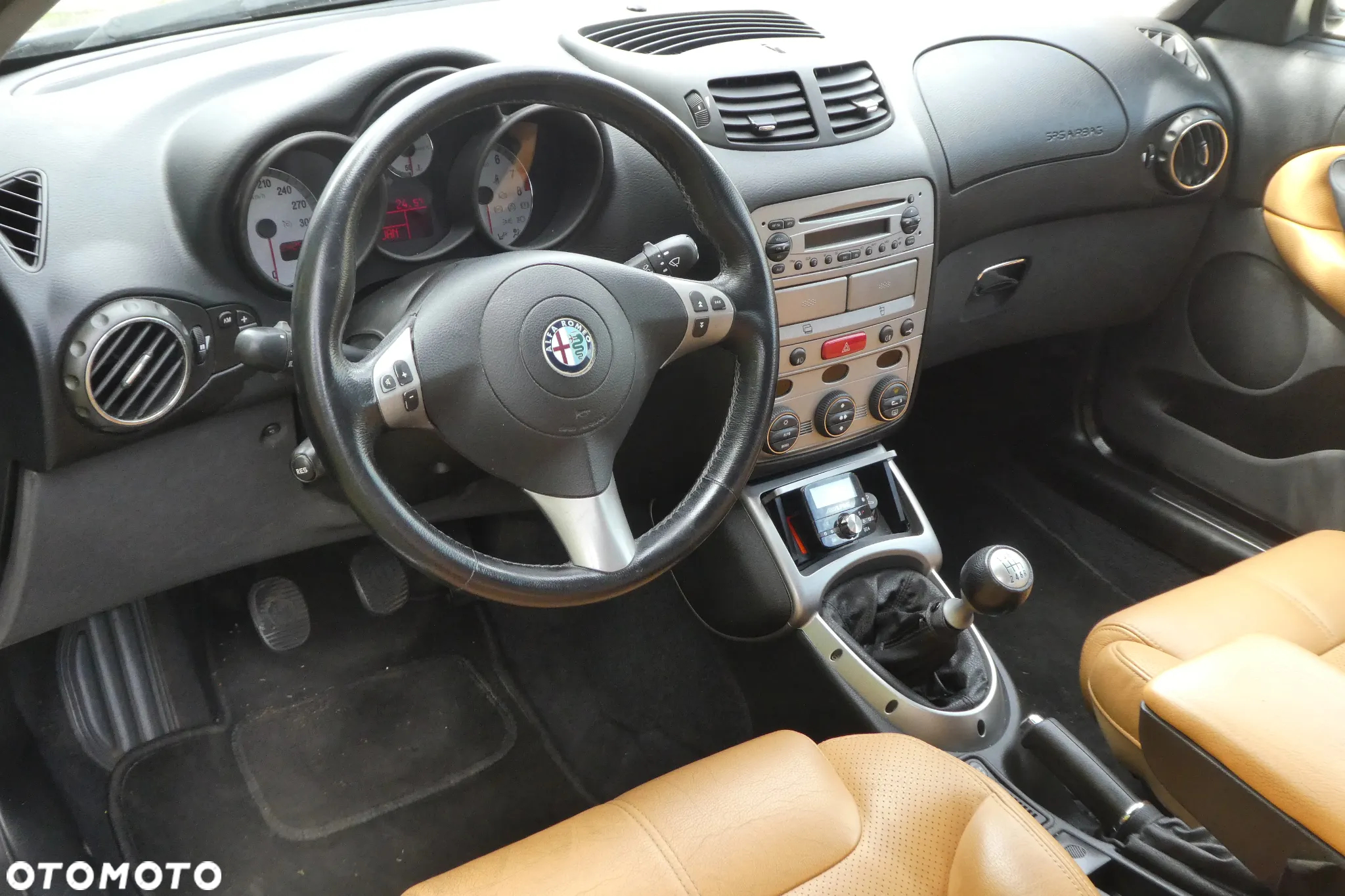 Alfa Romeo GT 3.2 V6 Distinctive - 11