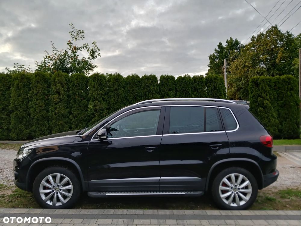 Volkswagen Tiguan 2.0 TDI DPF 4Motion BlueMotion Technology Sport & Style - 9