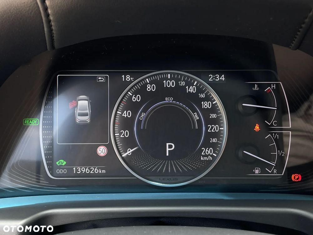 Lexus ES 300h Business Edition - 31