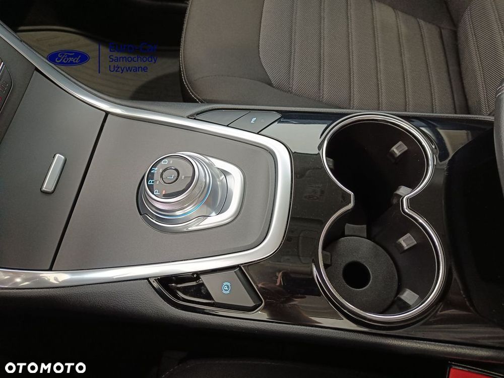 Ford S-Max 2.5 Hybrid Titanium CVT 7os - 24