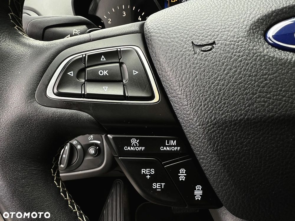 Ford Kuga 2.0 TDCi 4x4 Vignale - 26
