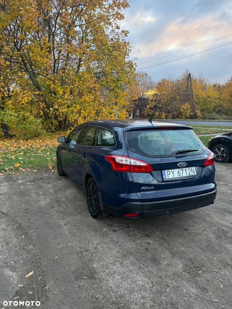 Ford Focus 2013 photo 3