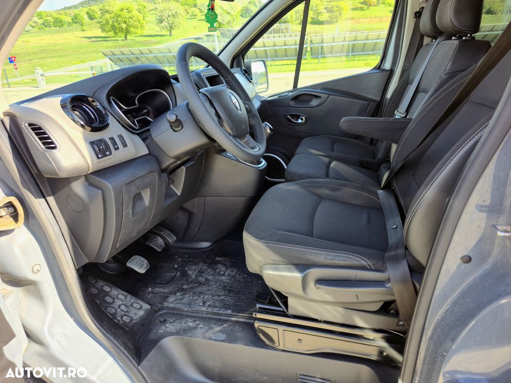 Renault Trafic - 9