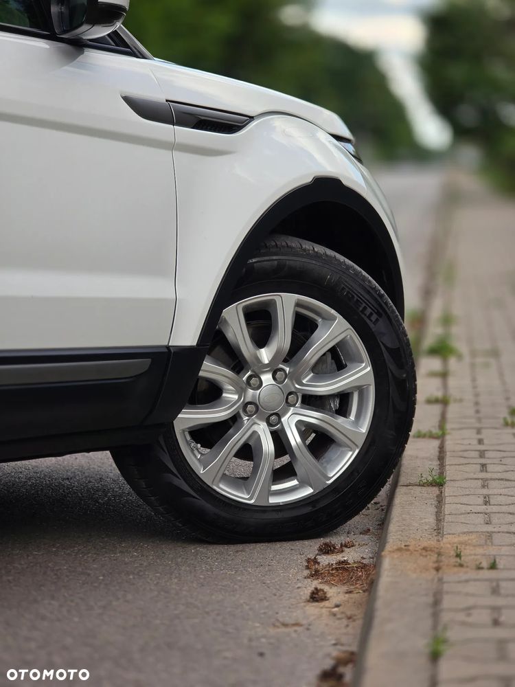 Land Rover Range Rover Evoque D150 R-Dynamic HSE - 35