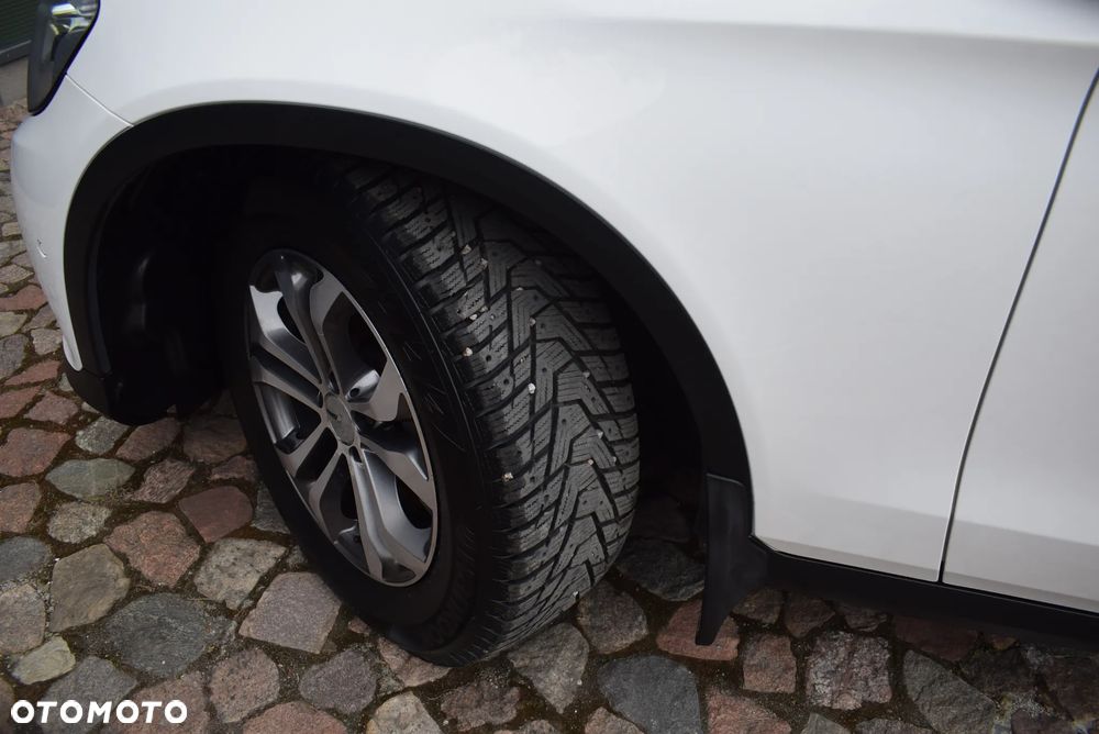 Mercedes-Benz GLC - 6