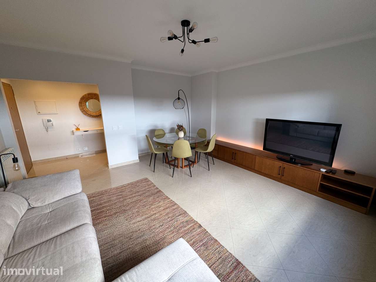 Apartamento T2 com terraço e garagem em Loures - Grande imagem: 3/15