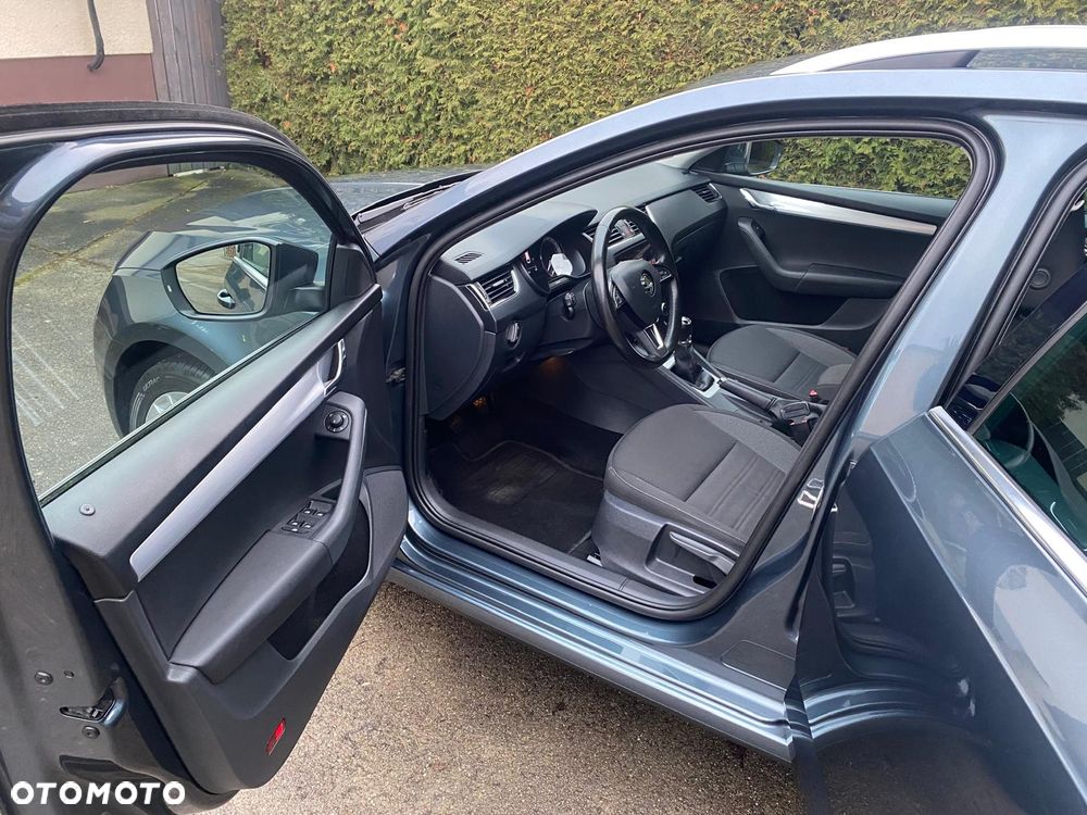 Skoda Octavia 1.6 TDI SCR Clever - 8