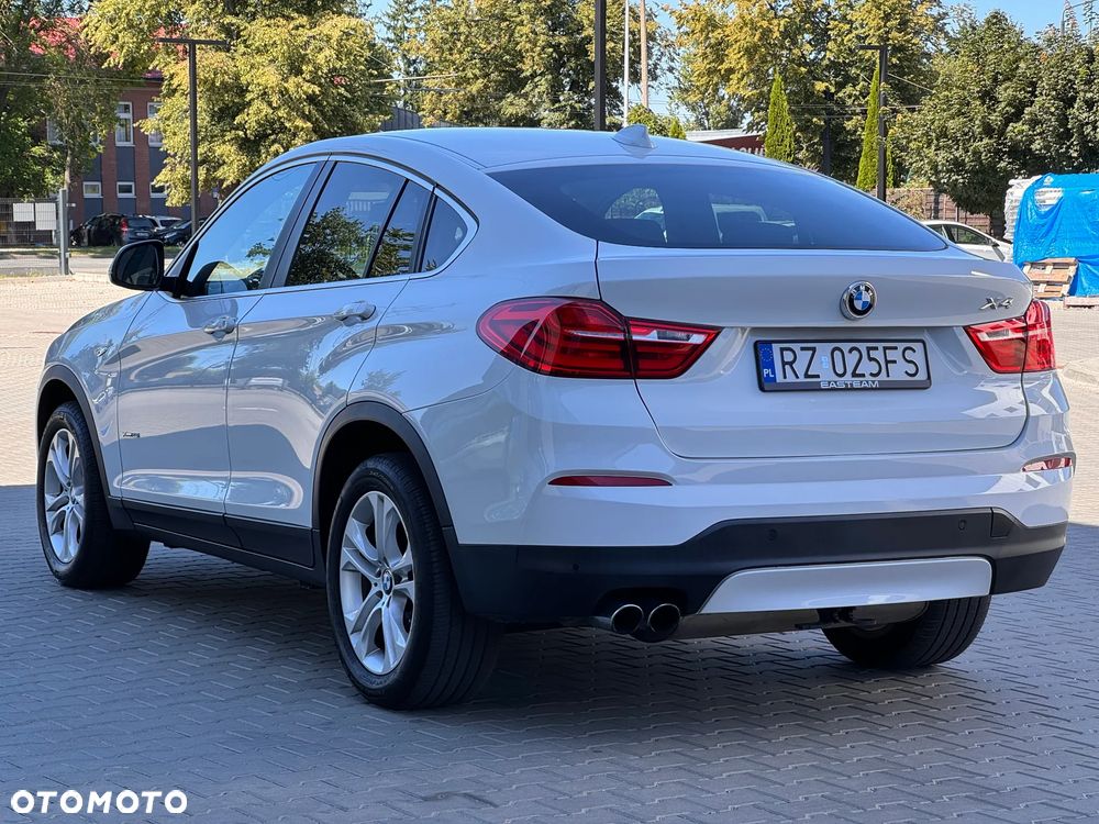 BMW X4 xDrive28i xLine - 9