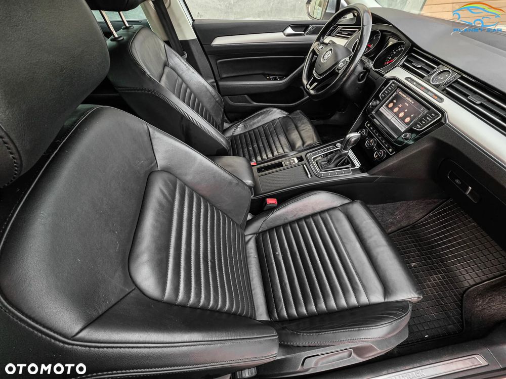 Volkswagen Passat Alltrack 2.0 TDI SCR 4Motion DSG - 20