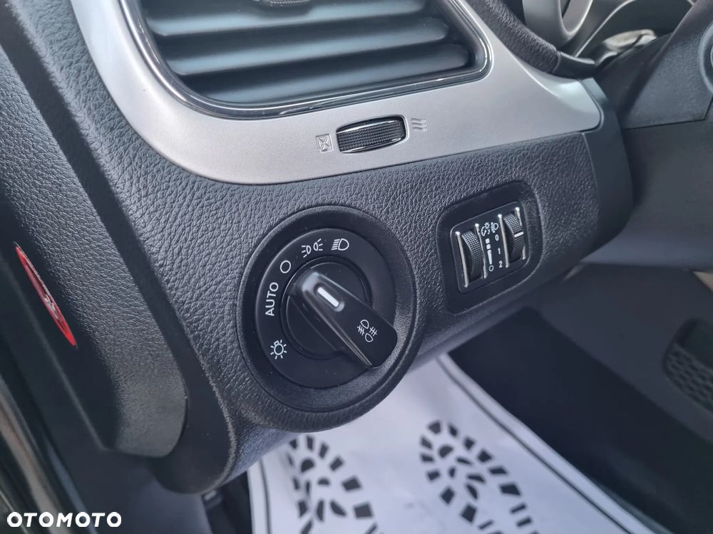 Fiat Freemont 2.0 Multijet Urban - 20