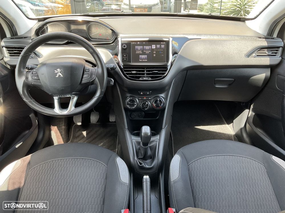 Peugeot 208 1.2 PureTech Active - 24