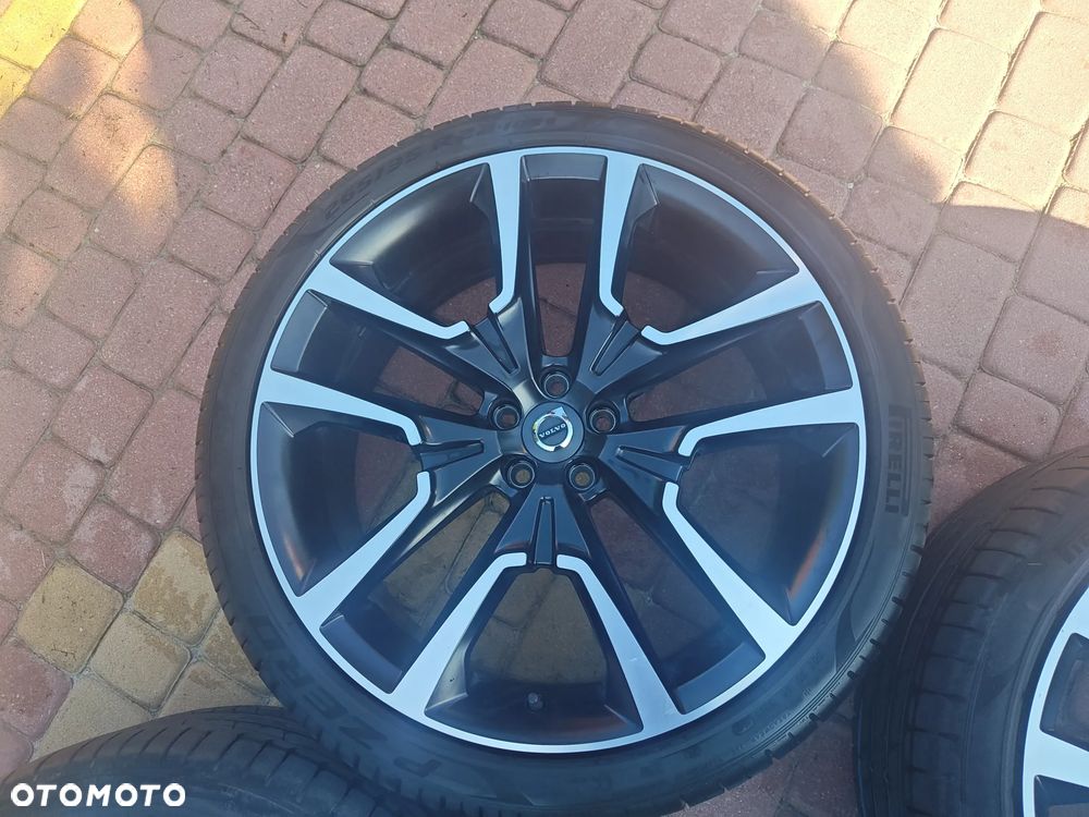 Felgi Volvo 22" - 3