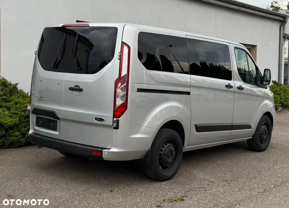 Ford Transit Custom - 13