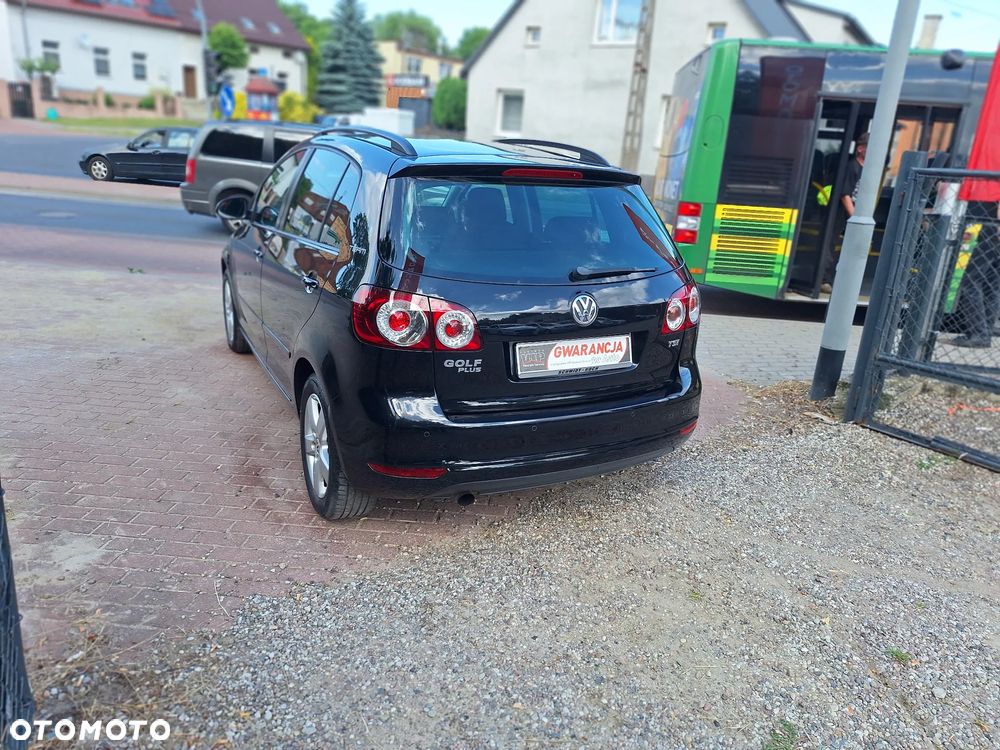 Volkswagen Golf Plus 1.2 TSI DSG Team - 13