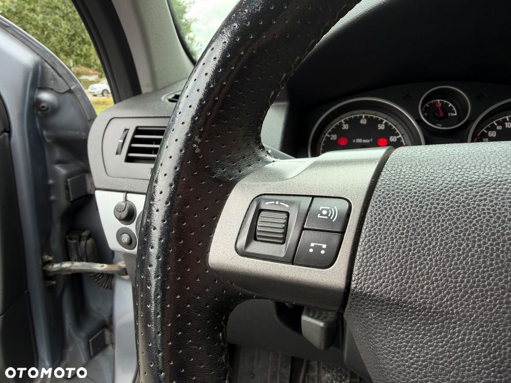 Opel Astra - 11