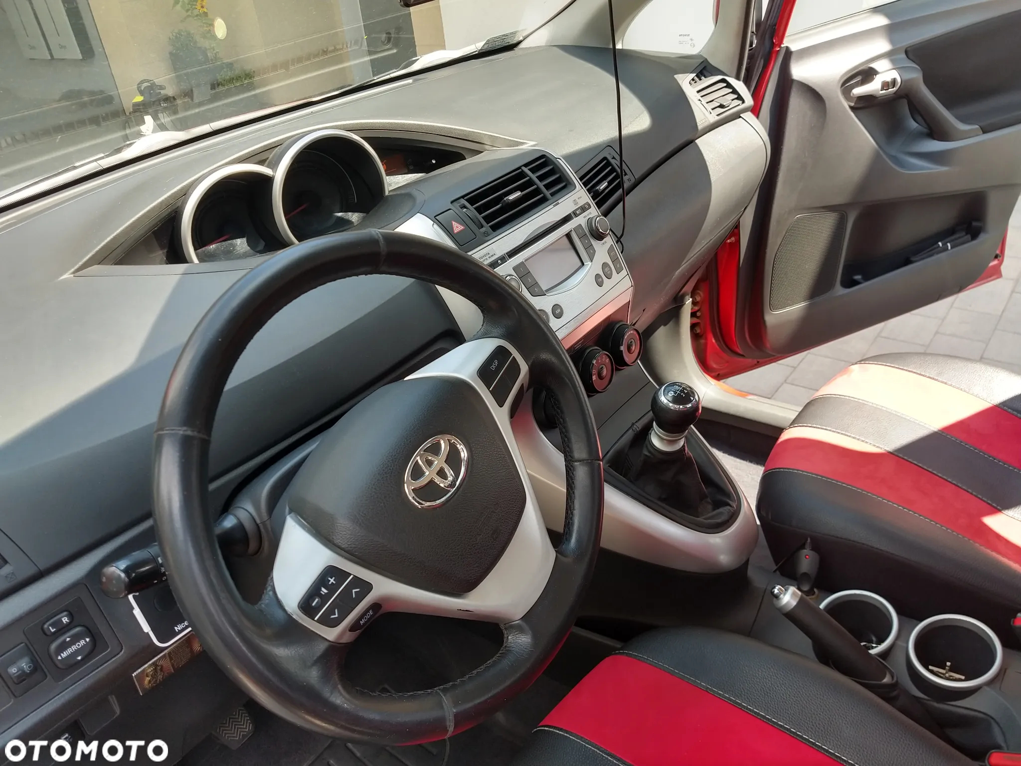 Toyota Verso 1.6 Sprint - 2