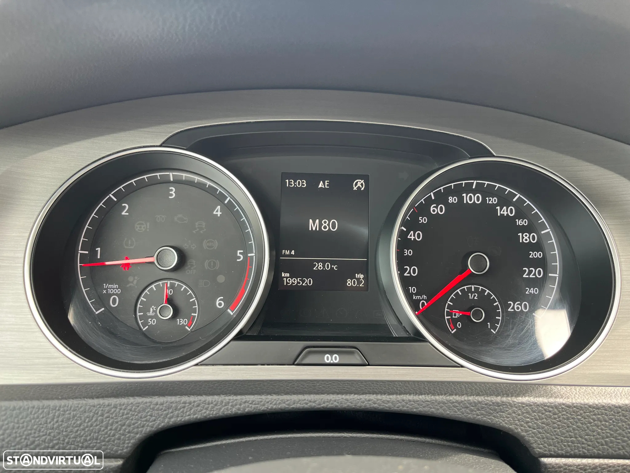 VW Golf 1.6 TDi BlueMotion Confortline - 19