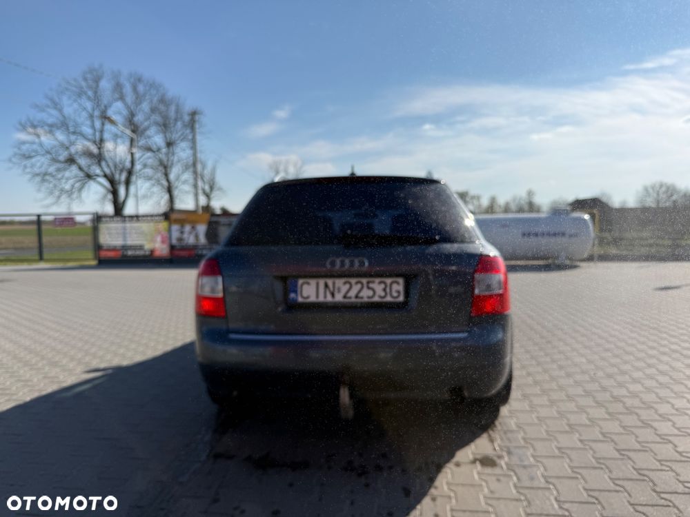 Audi A4 Avant 1.8 T - 5