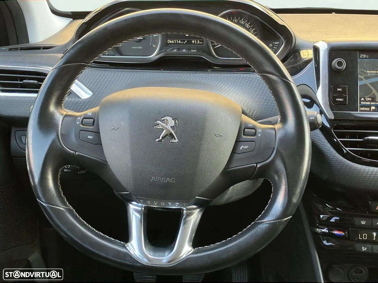 Peugeot 2008 1.2 PureTech Allure - 11