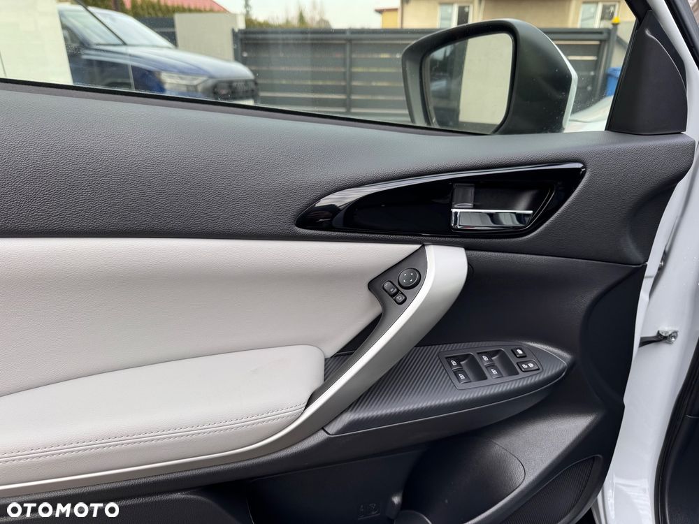 Mitsubishi Eclipse Cross 2.4 PHEV Instyle Plus - 19