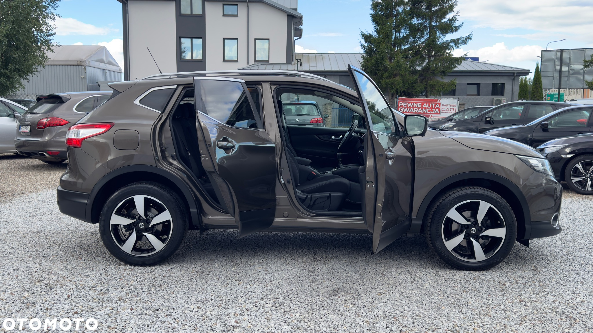 Nissan Qashqai 1.5 dCi TEKNA+ - 12