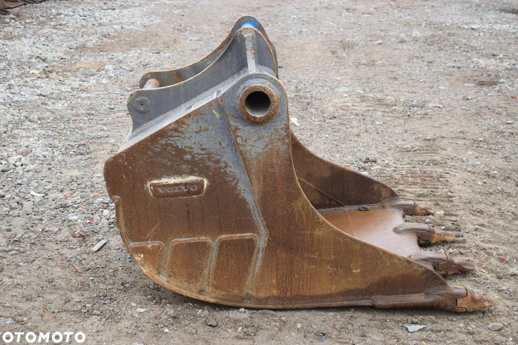 Oryginalna łyżka kopiąca Volvo z zębami na s60 * 100 CM * S60 * 0.75l * 2015r * - 2