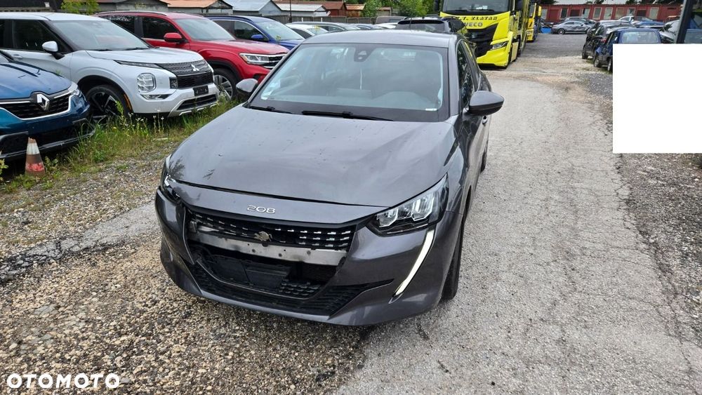 Peugeot 208 - 3