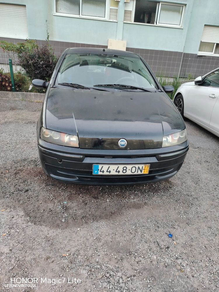 Fiat Punto 1.2 16V HLX - 1