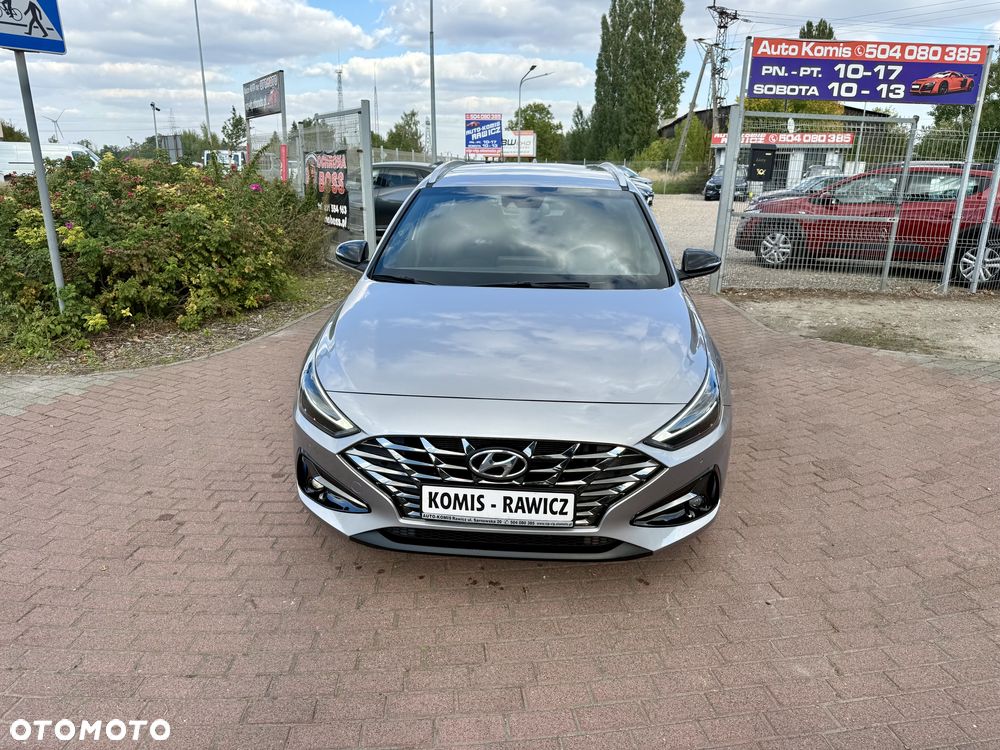 Hyundai i30 Kombi 1.5 T-GDI 48V-Hybrid Intro - 2