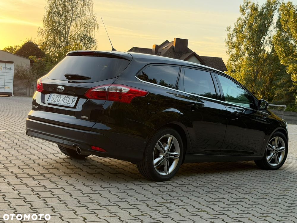 Ford Focus 1.6 EcoBoost Titanium - 34