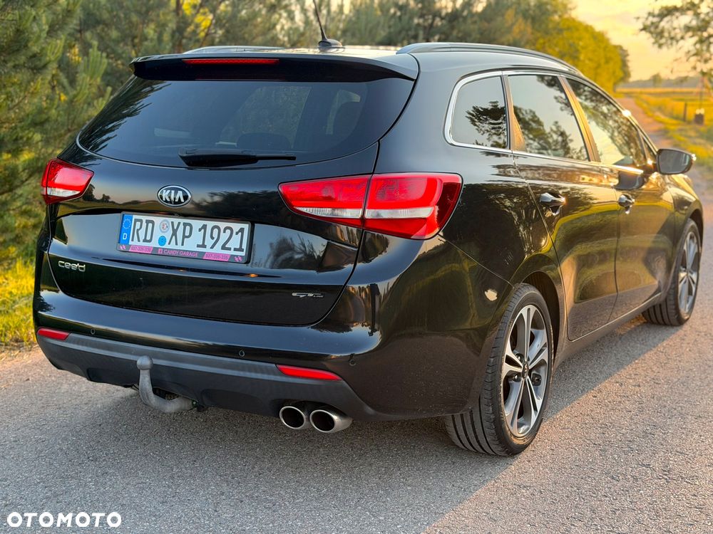Kia Ceed 1.6 CRDi 136 ISG GT Line - 13
