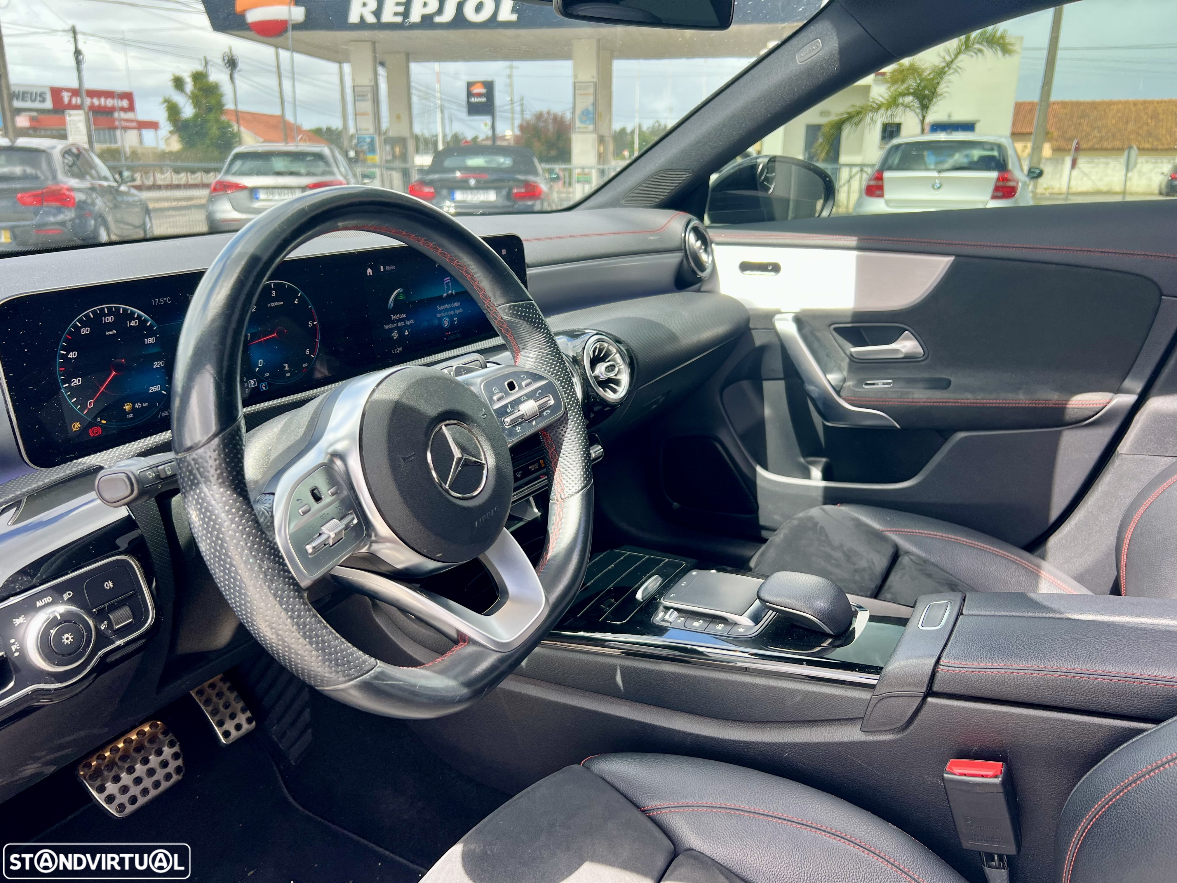 Mercedes-Benz CLA 200 d Shooting Brake AMG Line Aut. - 11