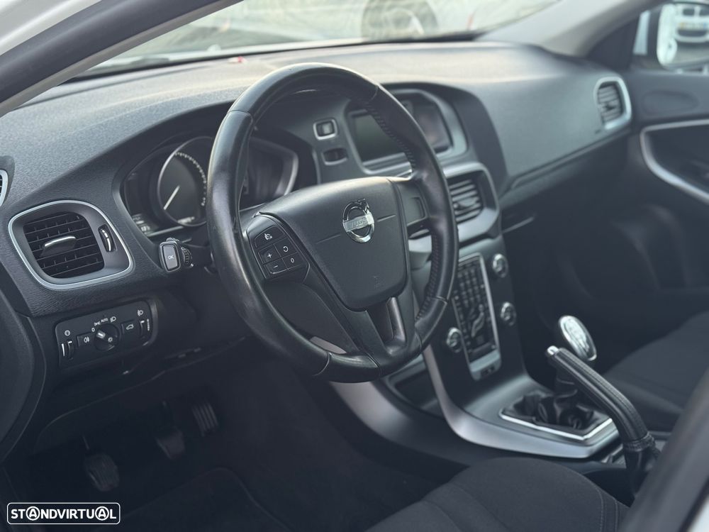 Volvo V40 1.6 D2 Eco Kinetic - 10