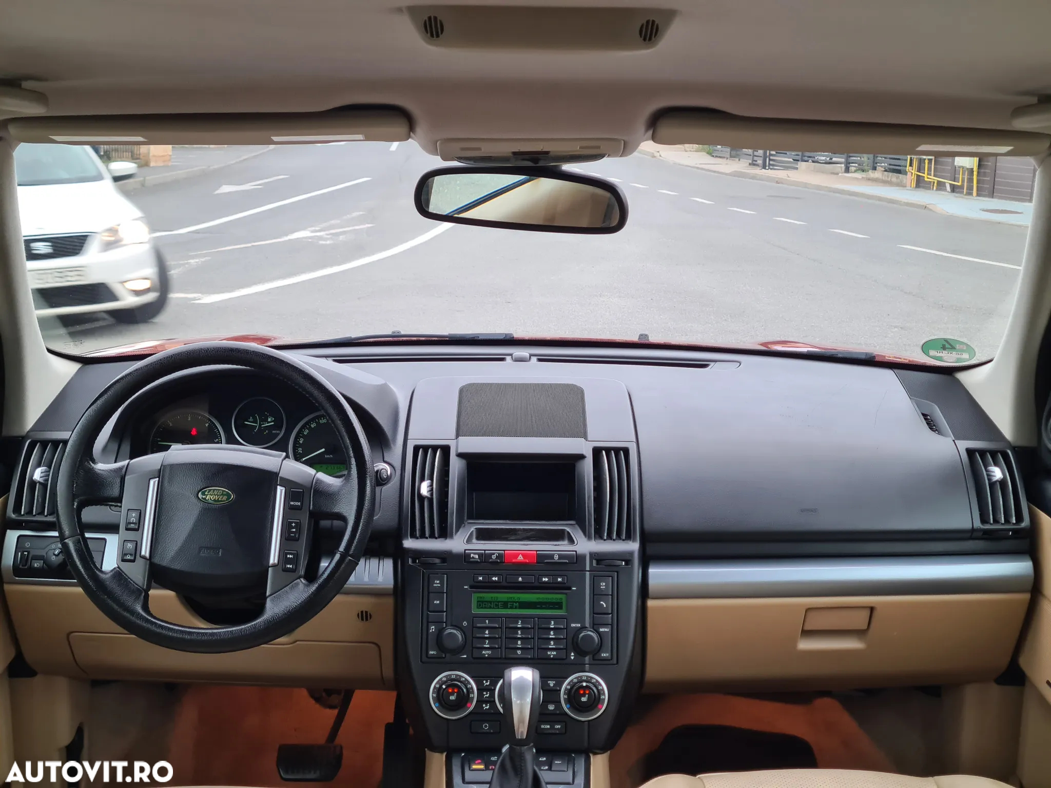Land Rover Freelander - 8