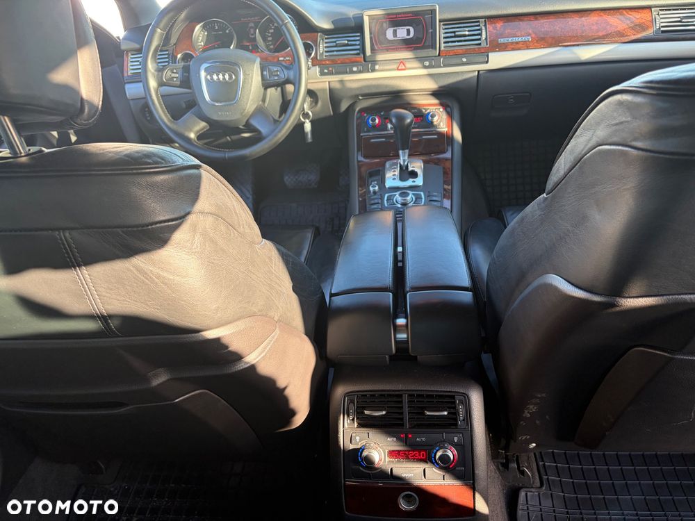 Audi A8 - 19