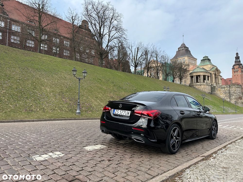 Mercedes-Benz Klasa A 180 7G-DCT Lim AMG Line Advanced Plus - 14