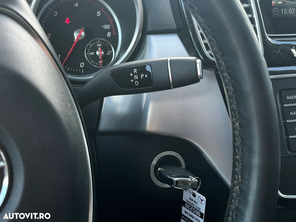 Mercedes-Benz GLE 250 d 4MATIC - 17