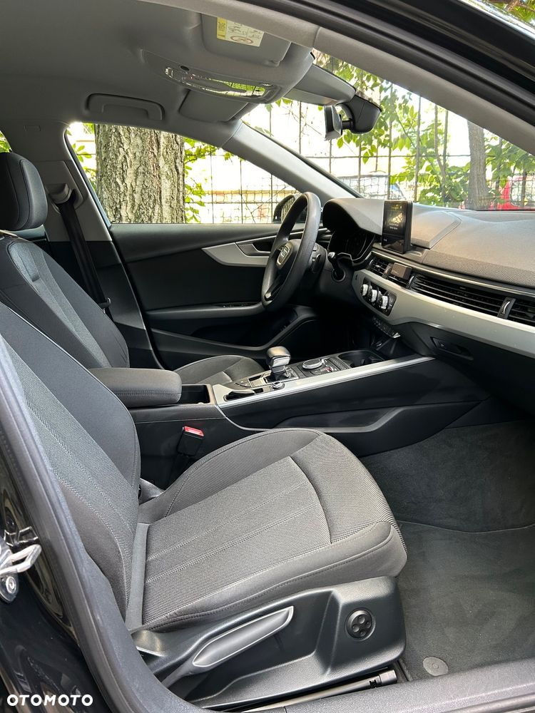 Audi A4 - 18