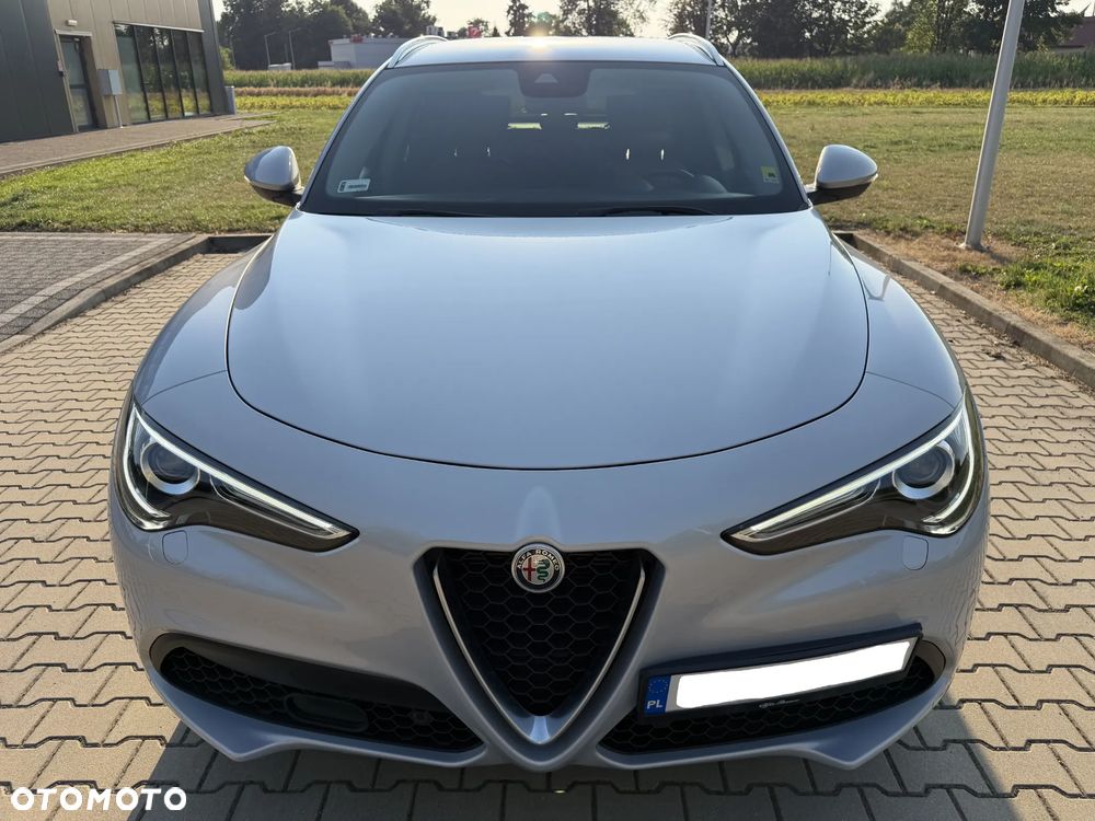Alfa Romeo Stelvio 2.0 Turbo TI Q4 - 3