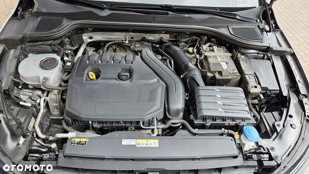 Volkswagen Golf 1.5 TSI OPF Life - 36