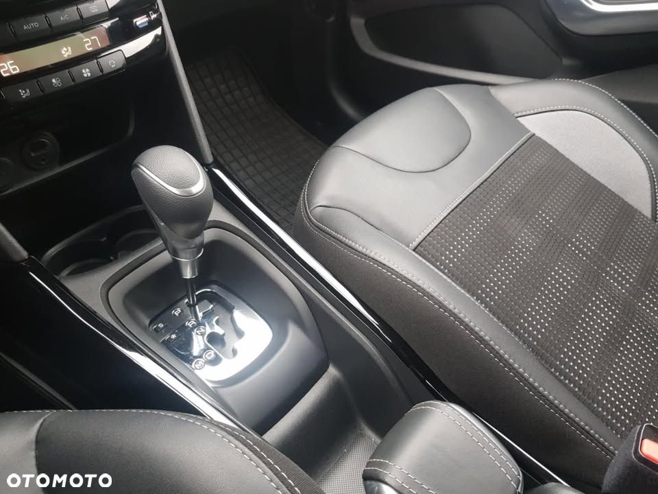 Peugeot 2008 PureTech 110 Stop&Start EAT6 Crossway - 16