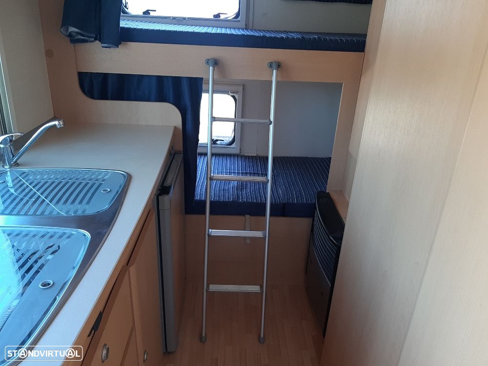 Ford Transit 2.2 TDCI - ROLLER TEAM ZEFIRO 291 TL - 4 LUGARES - 6 DORMIDAS - 24